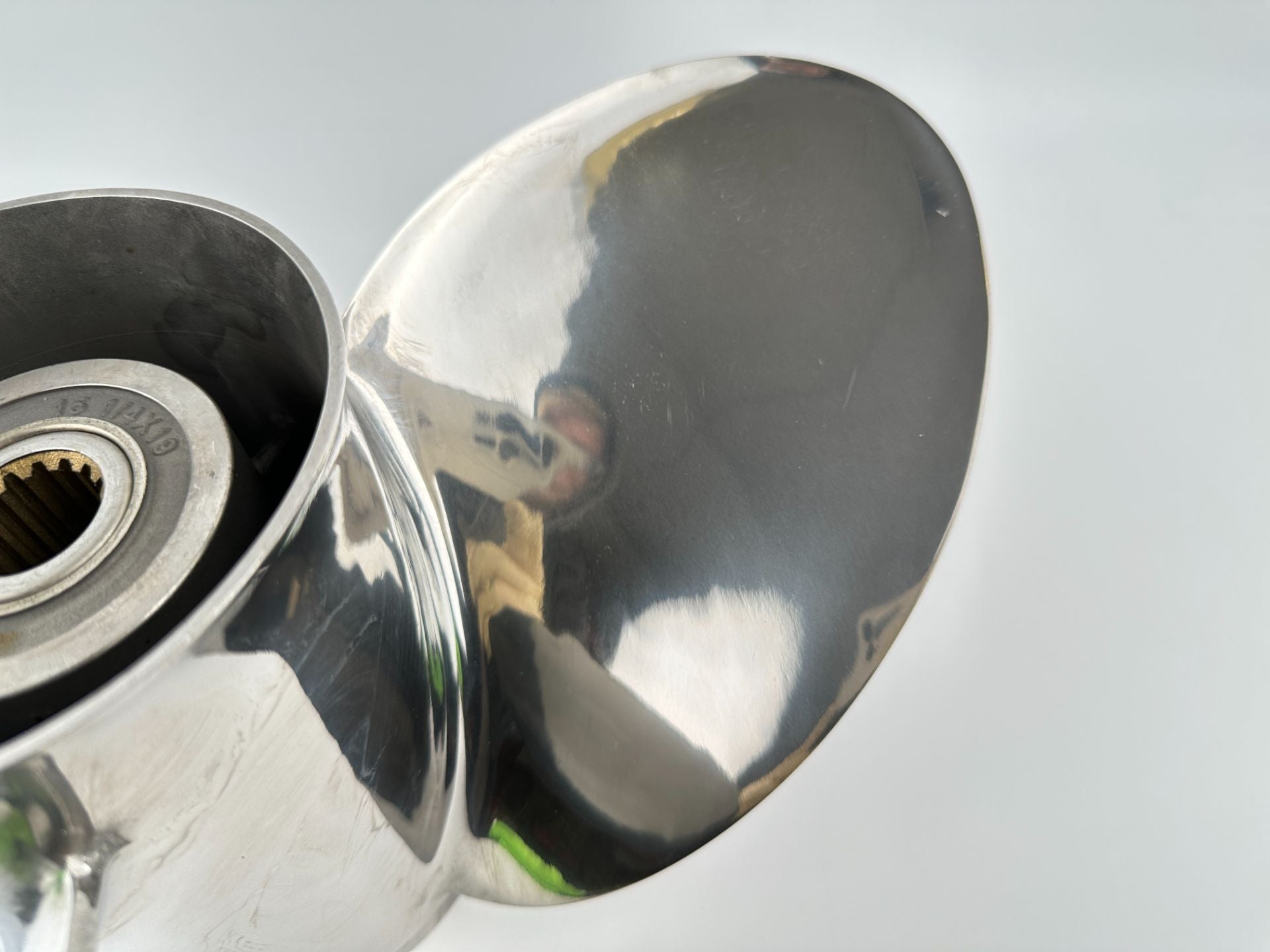 Evinrude Johnson Rebel Prop Stainless Steel 15 1/4 x 19P RH Standard 763570