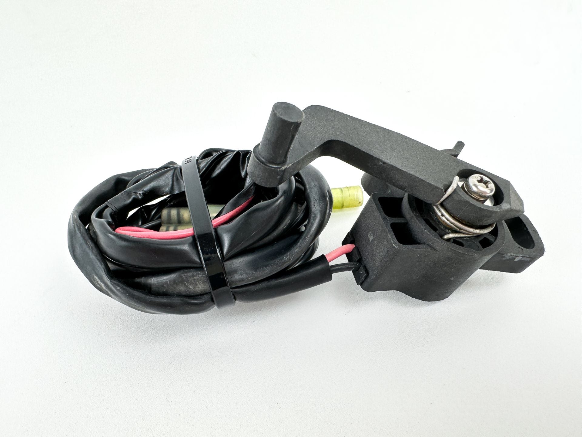 2004 Yamaha 90 HP 2 Stroke Outboard Trim Sender Unit Sensor 6H1-83672-20-00 OEM