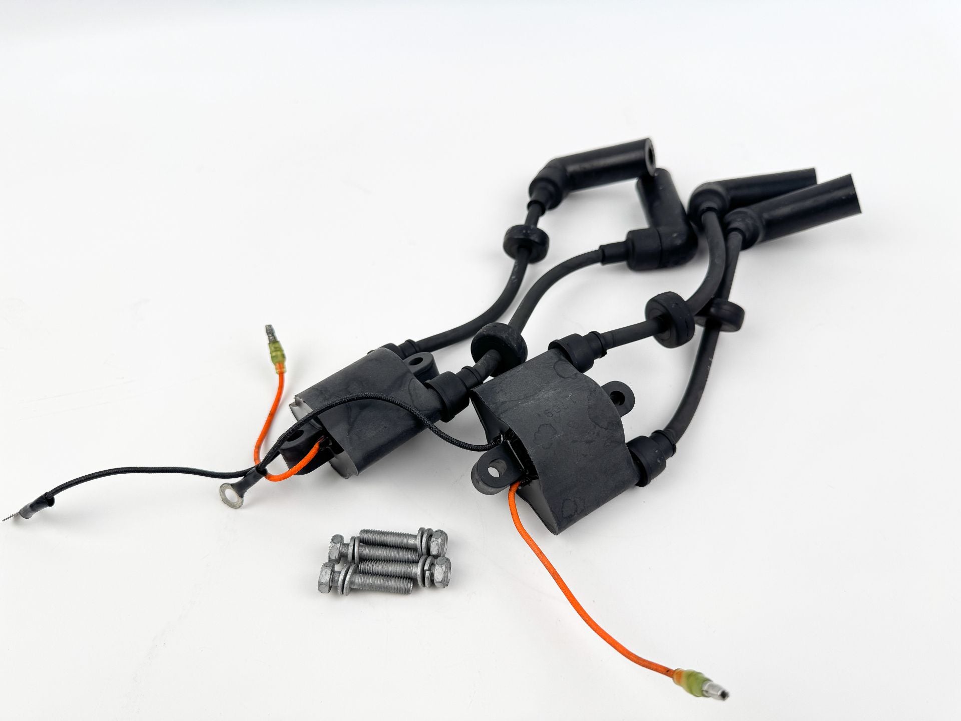 2002 Yamaha 50 HP 4 Stroke Outboard Ignition Coil Set 62Y-85570-00-00 OEM