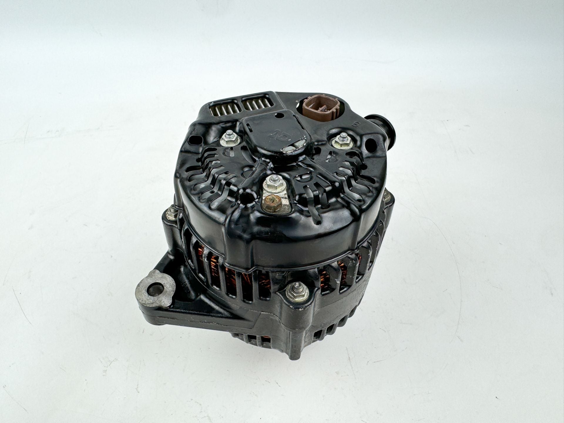 2002 Honda 200 HP 4 Stroke Outboard Alternator 31630-ZY3-013 OEM