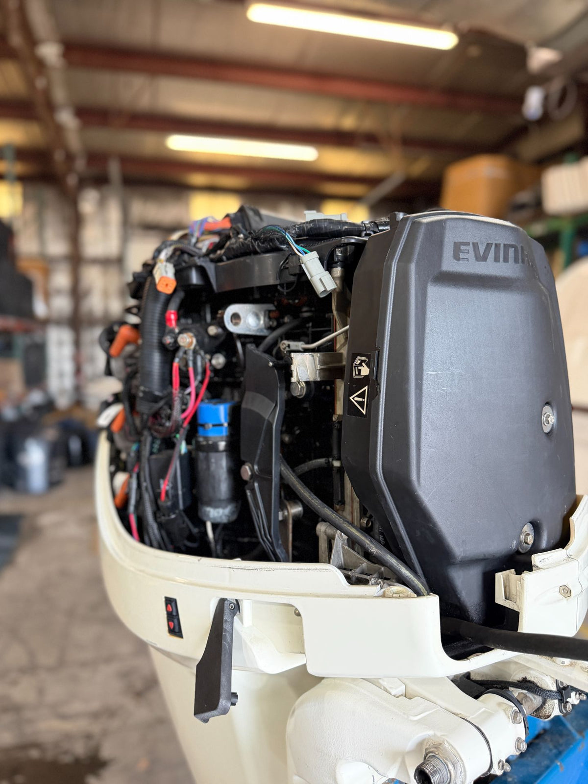 2010 Evinrude 150HP Etec 2 Stroke Outboard Engine 25" Shaft 490 Hours