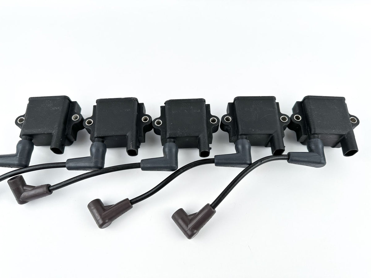 2005 Mercury 225 HP 2 Stroke Outboard Ignition Coil Set 856991A1 OEM