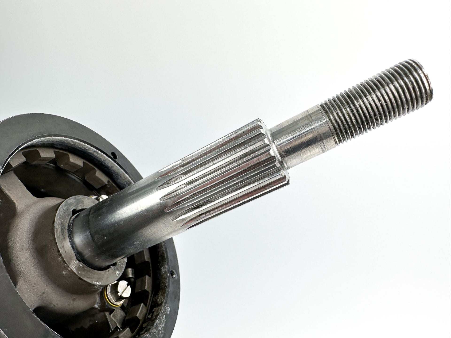 Mercury V8 Outboard 25" XL Cambered Lower Unit Gear Case LH Counter 1.85:1