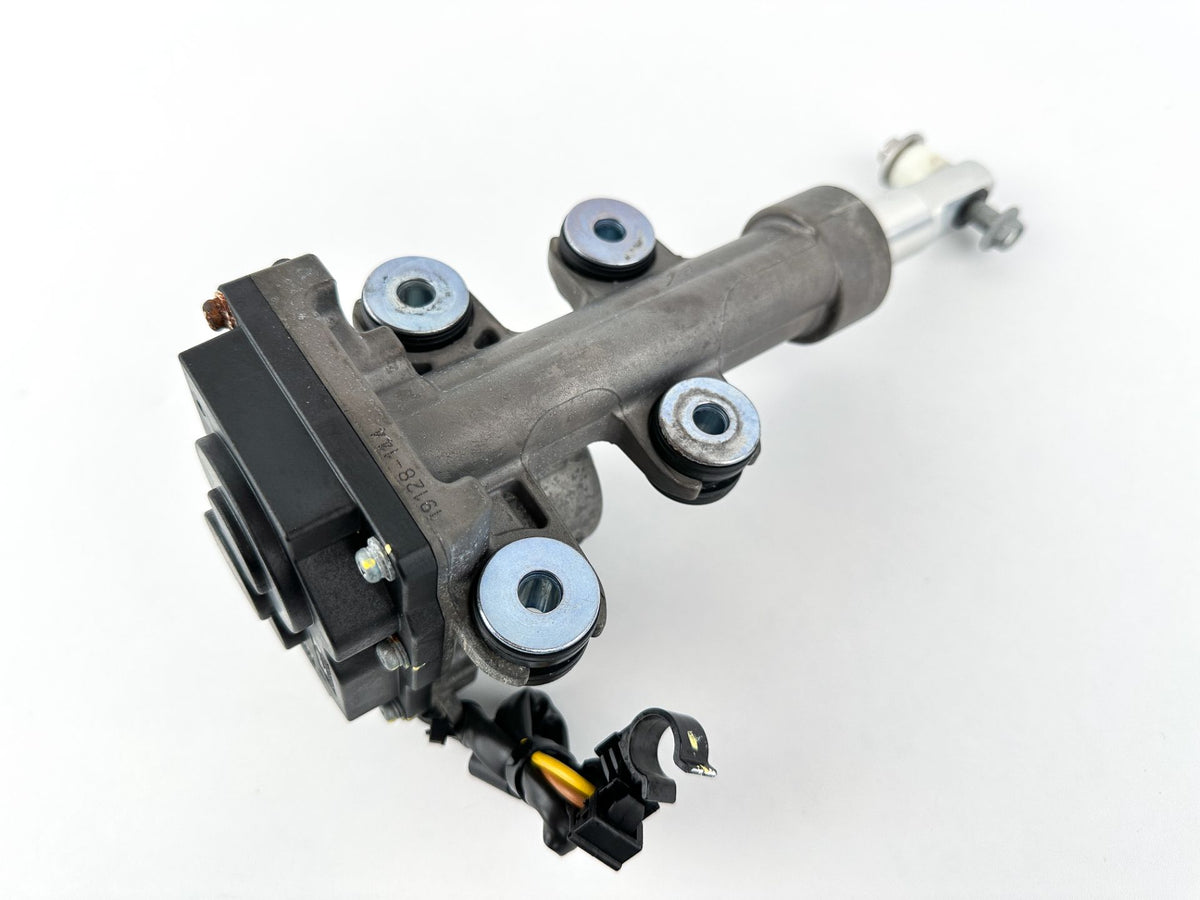 2014 Yamaha 300 HP 4 Stroke Outboard Shift Actuator 6DV-4820A-00-00 OEM