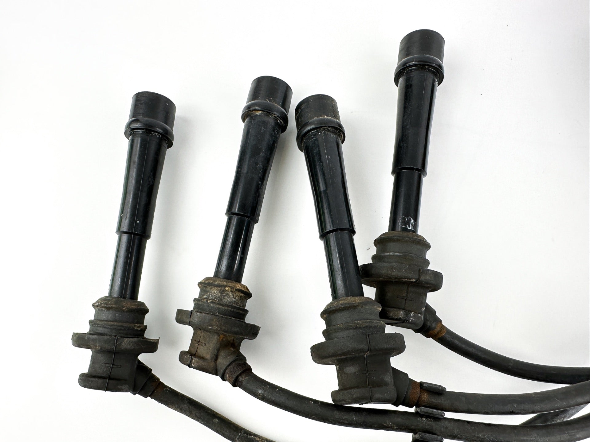 2004 Suzuki 115 HP 4 Stroke Outboard Ignition Coil Set 33410-90J00 OEM