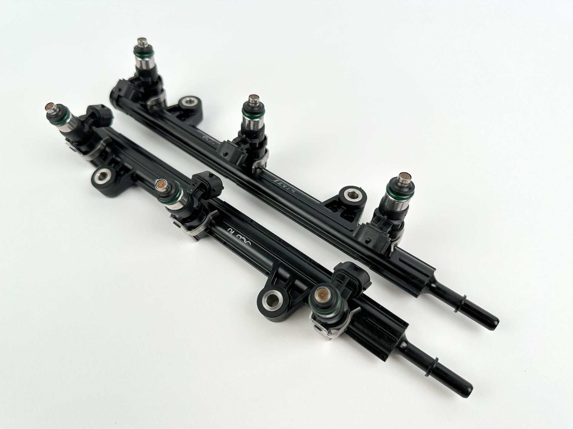 2019 Yamaha 250 HP 4 Stroke Outboard Fuel Injector Set W/ Rail 6CB-13161-10-00 OEM