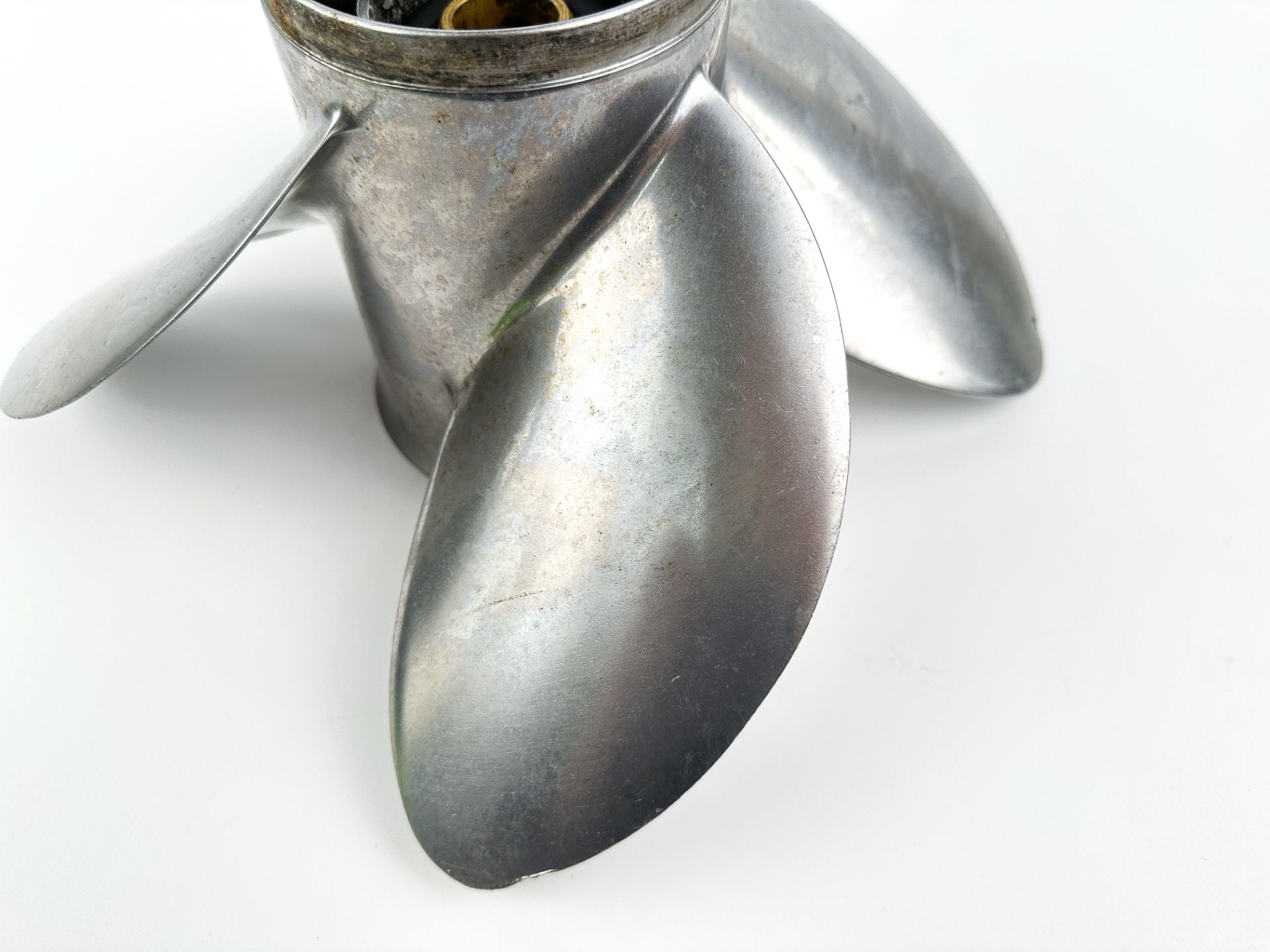 Evinrude Johnson Stainless Renegade Propeller Prop 14 1/2 x 17 Right Hand