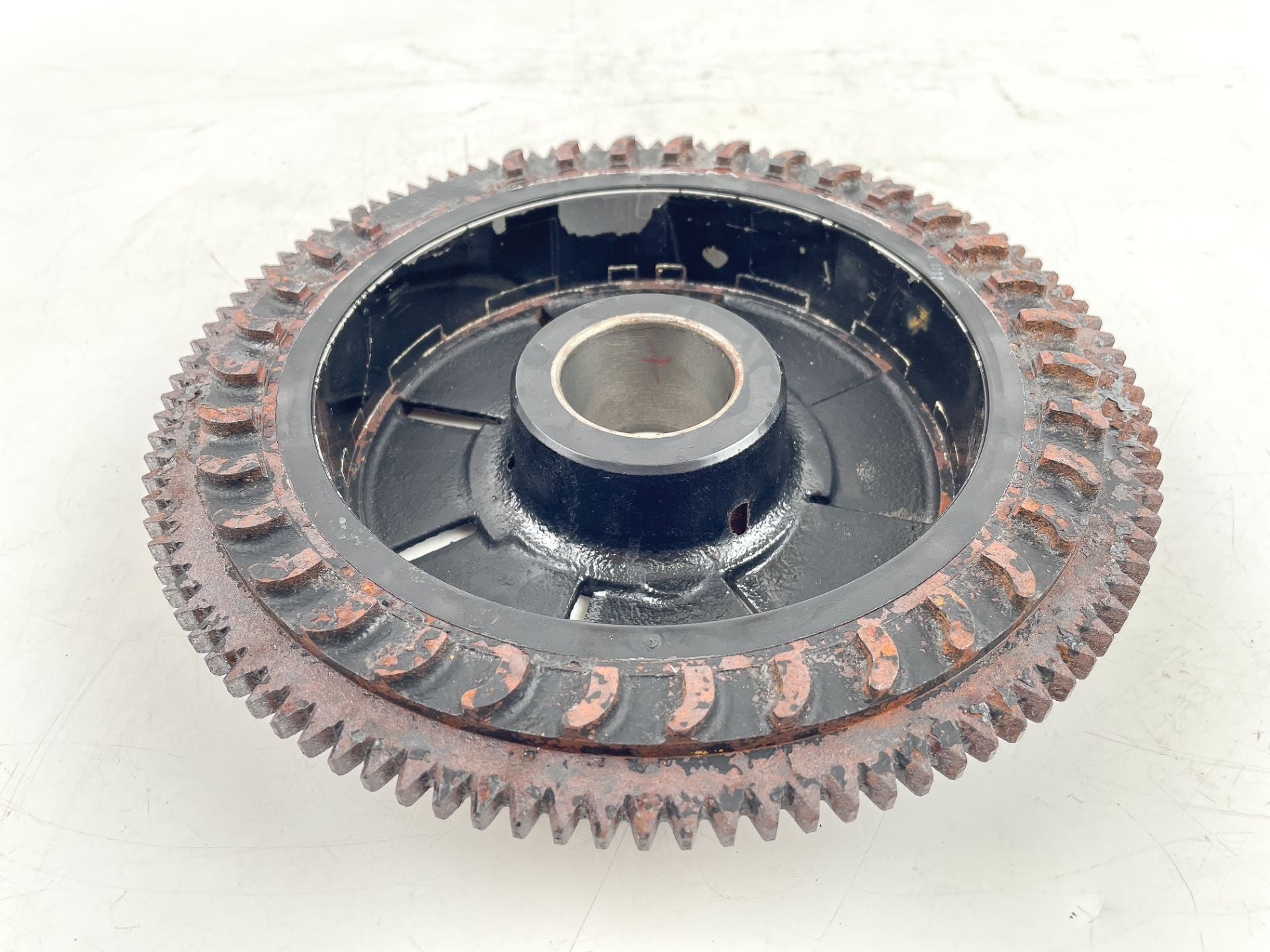 2002 Suzuki 140 HP 4 Stroke Outboard Flywheel 32102-92J00 OEM