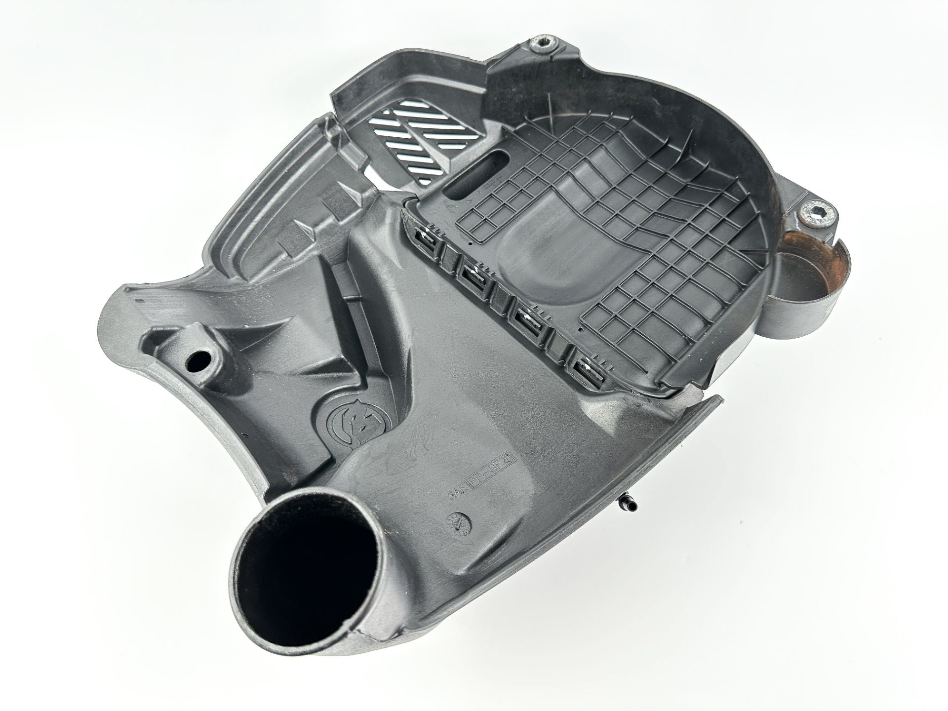 896246A04 Mercury Verado 135 150 175 200 HP Upper Air Intake Assembly