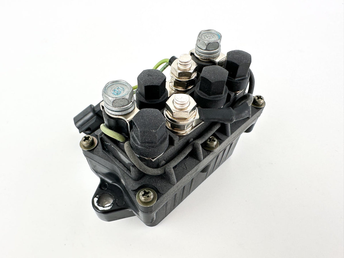 2003 Yamaha 150 HP 2 Stroke Outboard Trim Tilt Relay 68F-81950-01-00 OEM