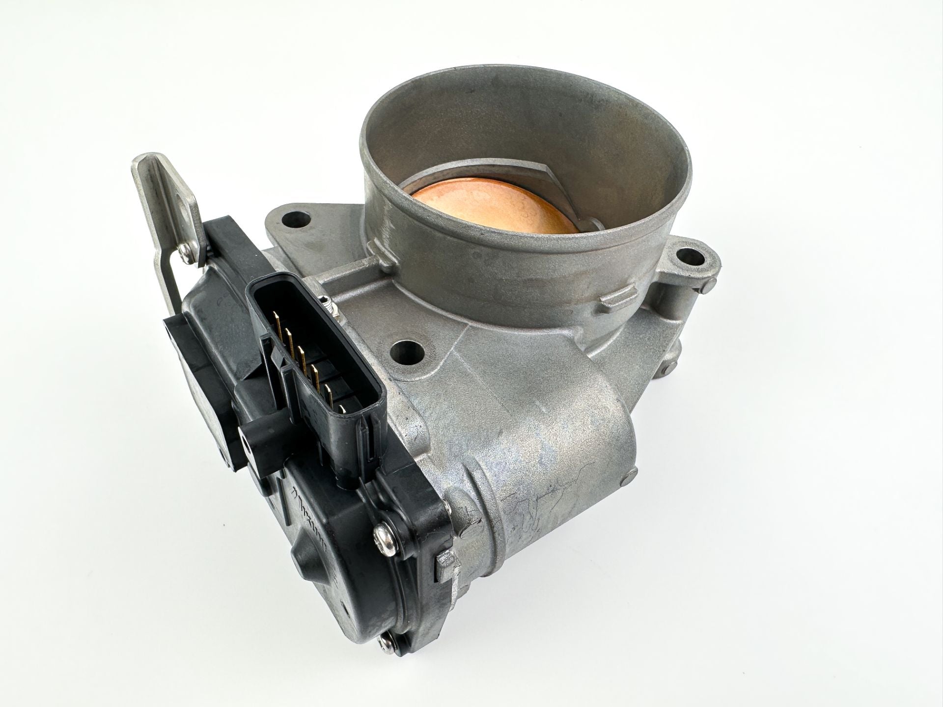 2018 Suzuki 350 HP 4 Stroke Outboard Throttle Body Assembly 13300-98L00 OEM