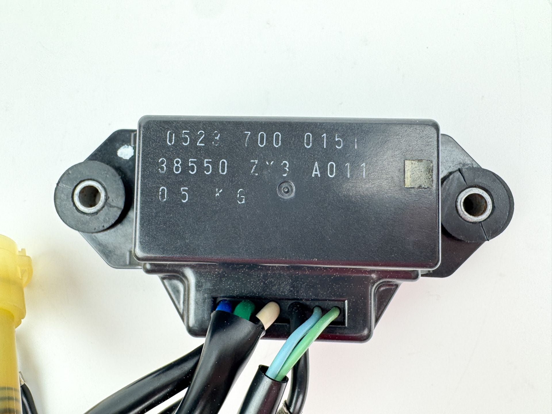 2007 Honda 200 HP 4 Stroke Outboard Trim Tilt Relay 38550-ZY3-A01 OEM