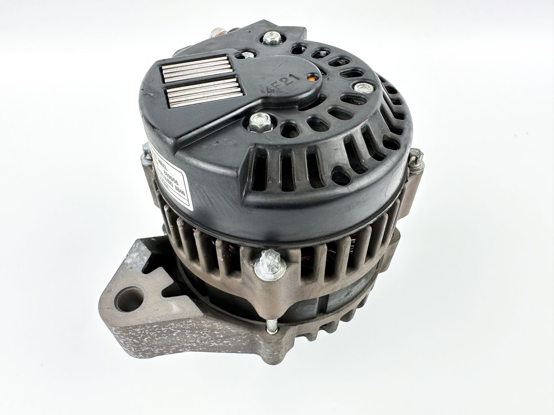 2005 Mercury 225 HP 2 Stroke Outboard Alternator 881247A1 OEM