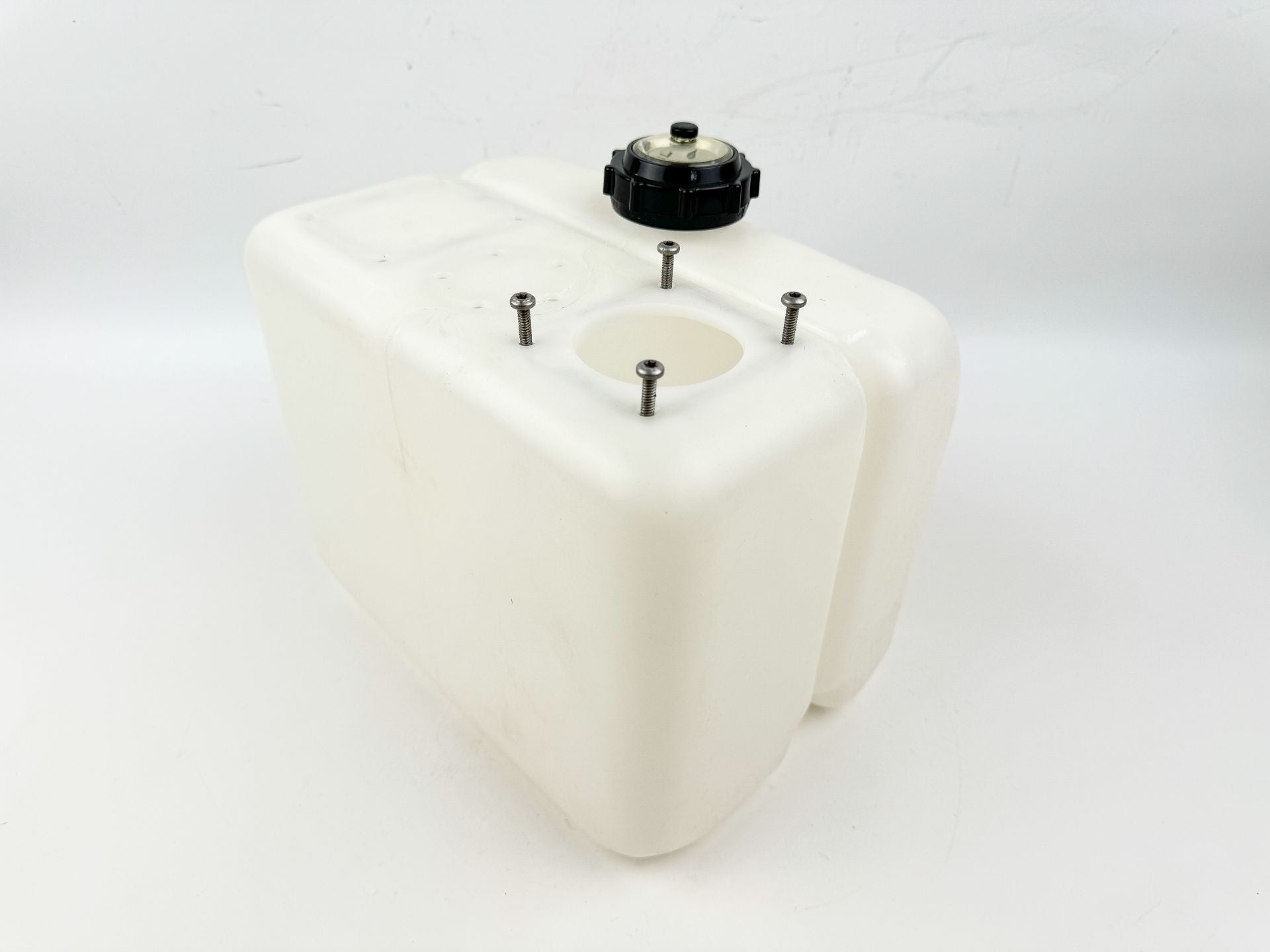 Evinrude Johnson BRP Remote 2 Stroke Oil Tank 3 Gallon - Tank Only