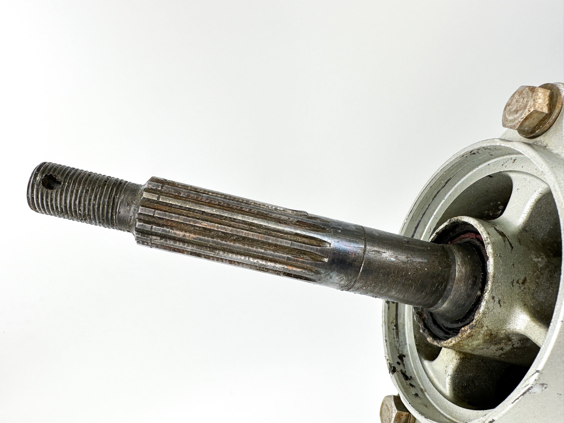 1999+ Honda 115HP 20" Long Lower Unit Gear Case Assembly Standard Rotation