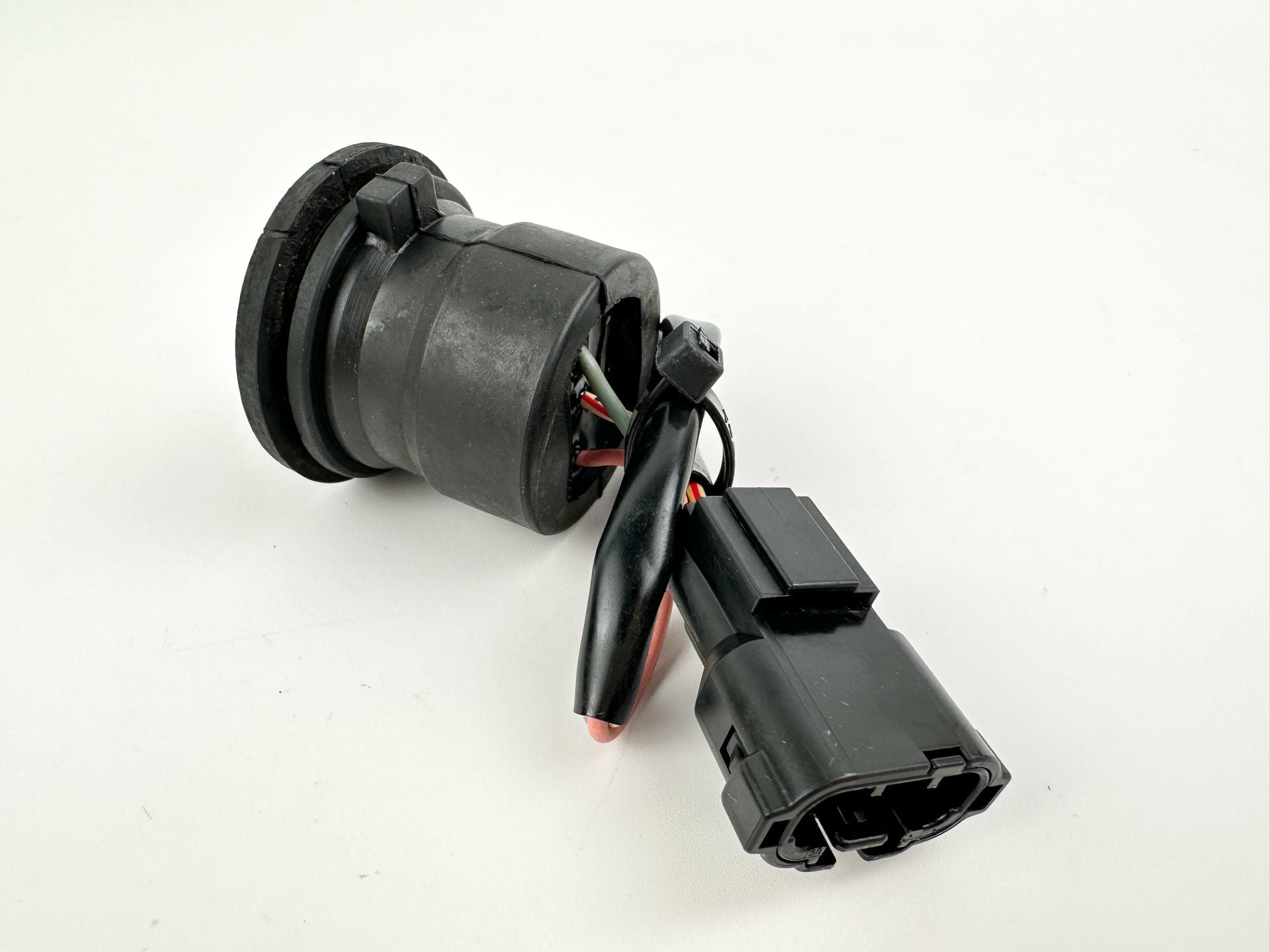 2003 Suzuki 60 HP 4 Stroke Outboard Trim Switch 37850-99E05 OEM