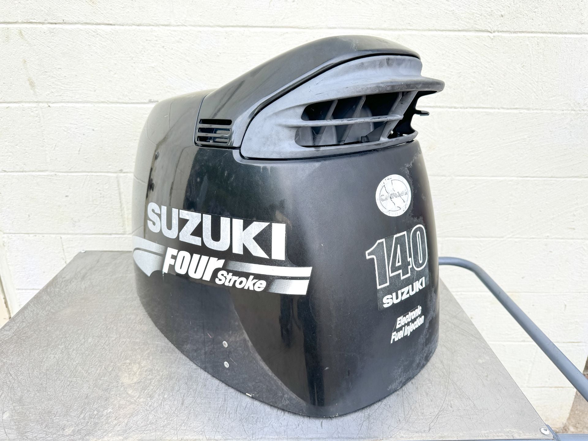 2004 Suzuki 140 HP 4 Stroke Outboard Top Cowling 61410-92845-0EP OEM