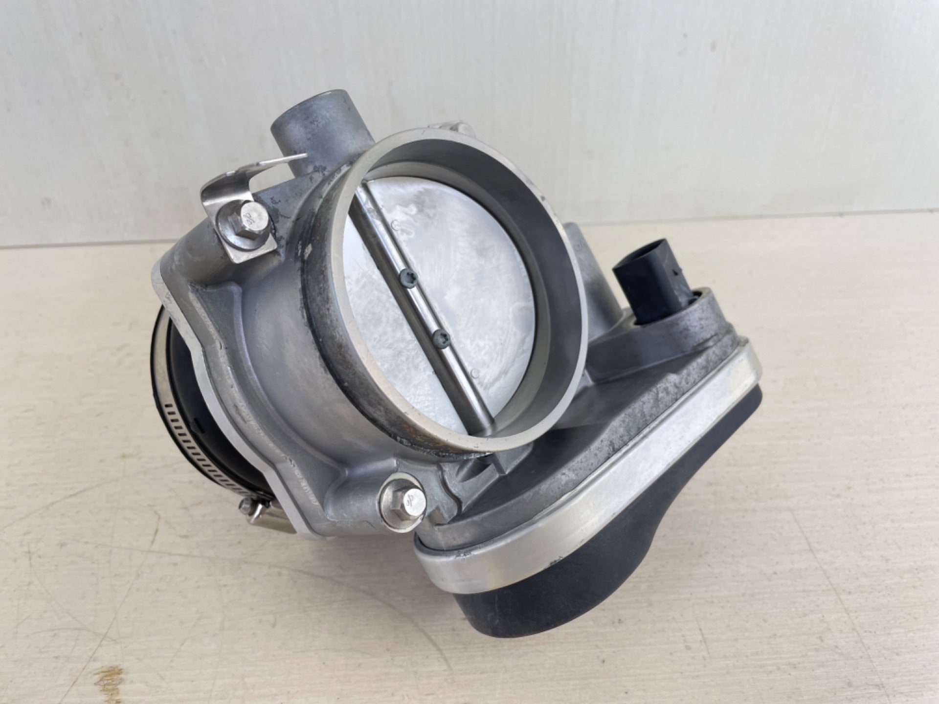 Mercury Verado 200 225 250 275 HP Electronic Throttle Body 888991T03