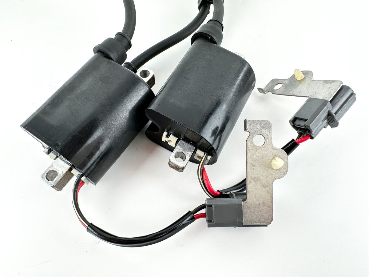 2013 Yamaha 115 HP 4 Stroke Outboard Ignition Coil Set 68V-82310-00-00 OEM