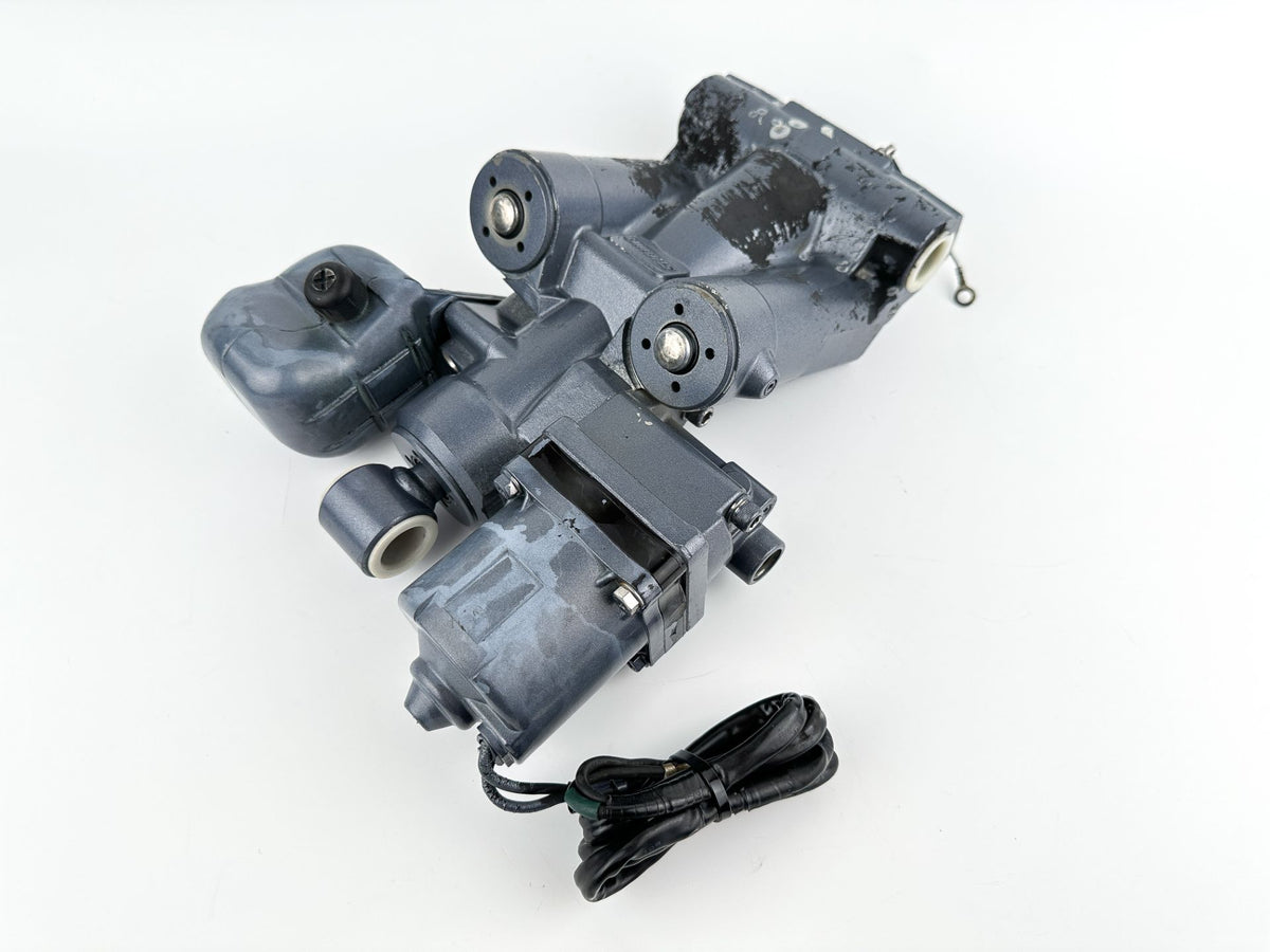2007 Yamaha 115 HP 4 Stroke Outboard Power Trim Tilt Unit 68V-43800-00-4D OEM