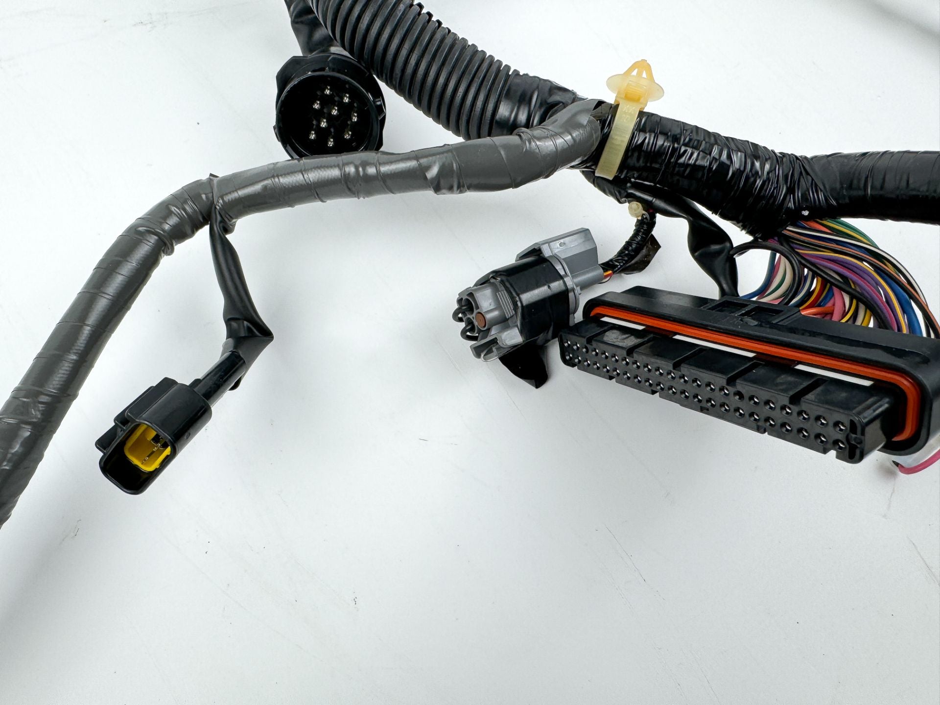 2011 Yamaha 150 HP 4 Stroke Outboard Engine Wire Harness 63P-82590-60-00 OEM