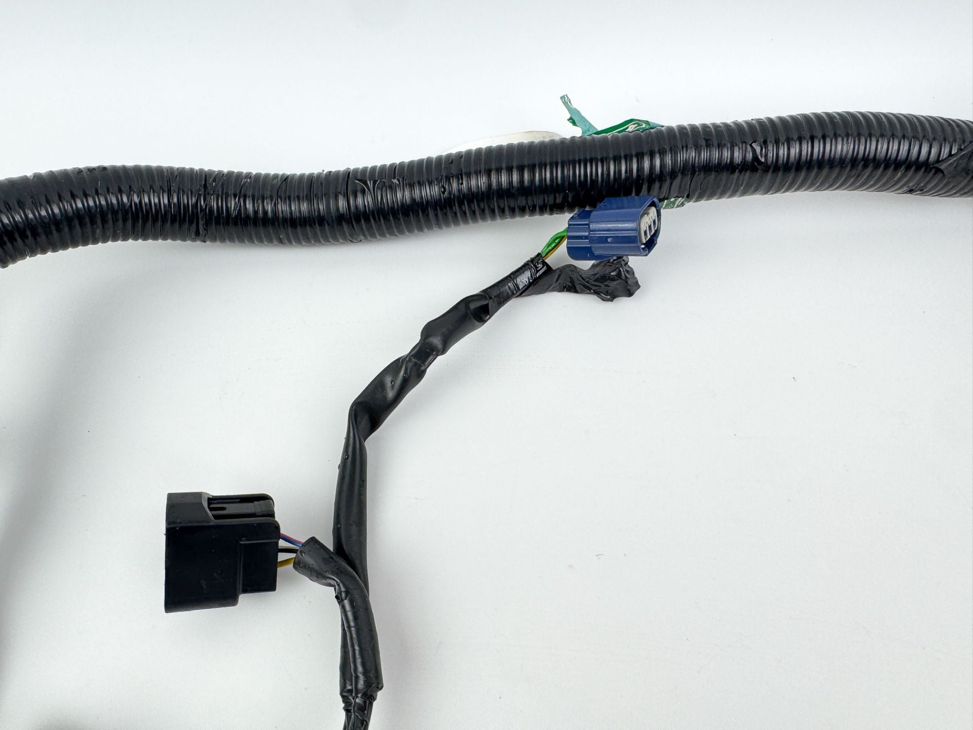 2007 Honda 135 HP 4 Stroke Outboard Engine Wire Harness 32100-ZY5-030 OEM
