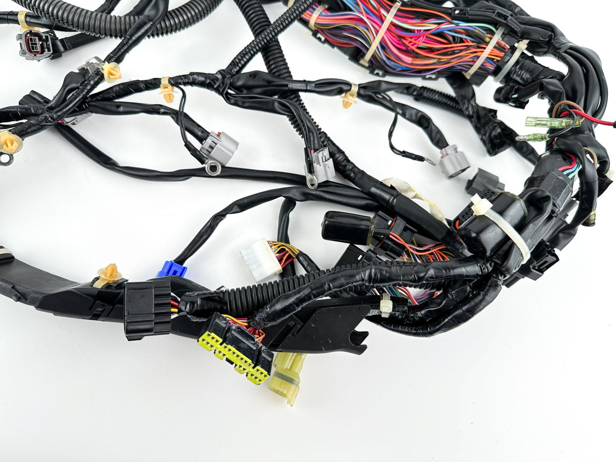 2017 Yamaha 350 HP 4 Stroke Outboard Engine Wire Harness 6AW-82590-31-00 OEM