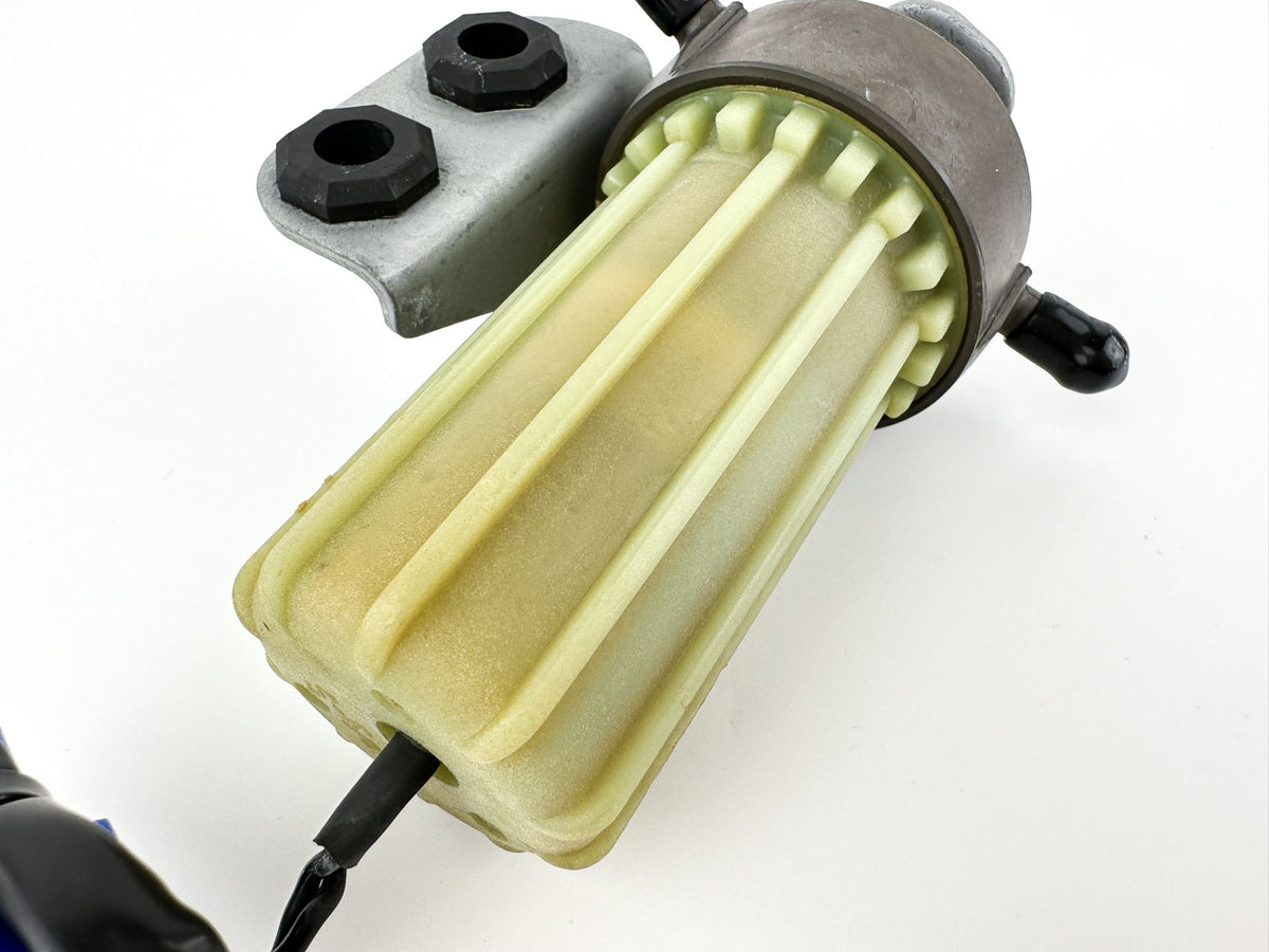 2014 Yamaha 200 HP 4 Stroke Outboard Fuel Filter Assembly 6P3-24560-03-00 OEM