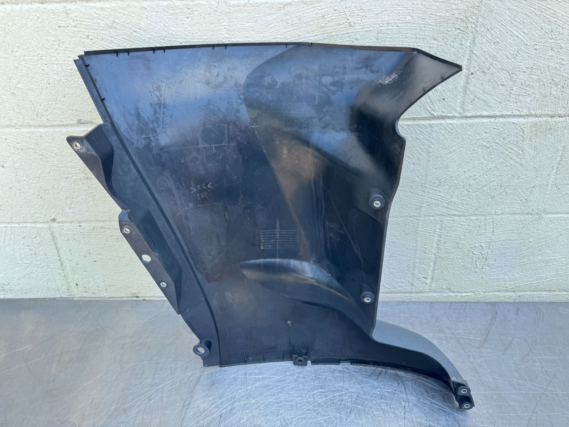 2008 Yamaha 350 HP 4 Stroke Outboard Lower Apron Cowling Port 6AW-42741-00-8D OEM