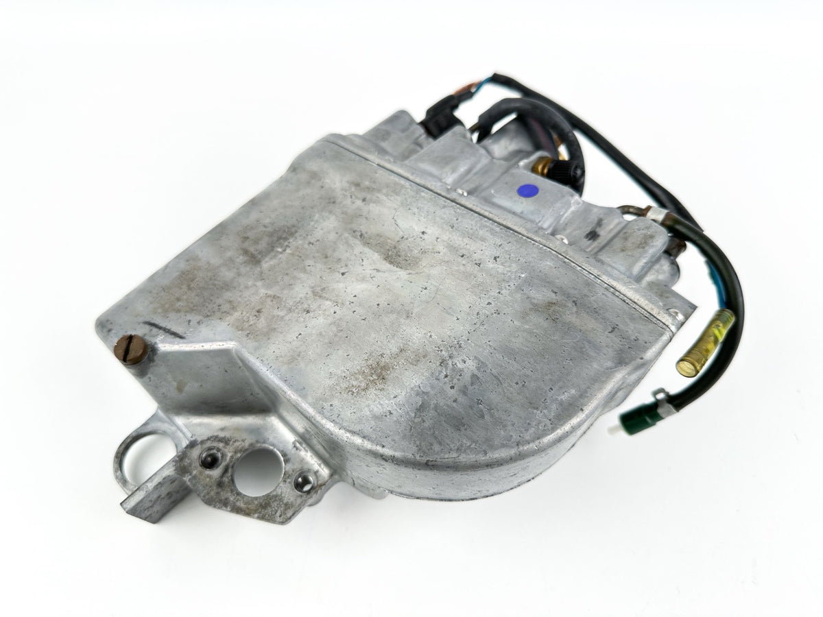 2004 Yamaha 150 HP 2 Stroke Outboard VST Float Chamber Assembly 68F-13907-01-00 OEM