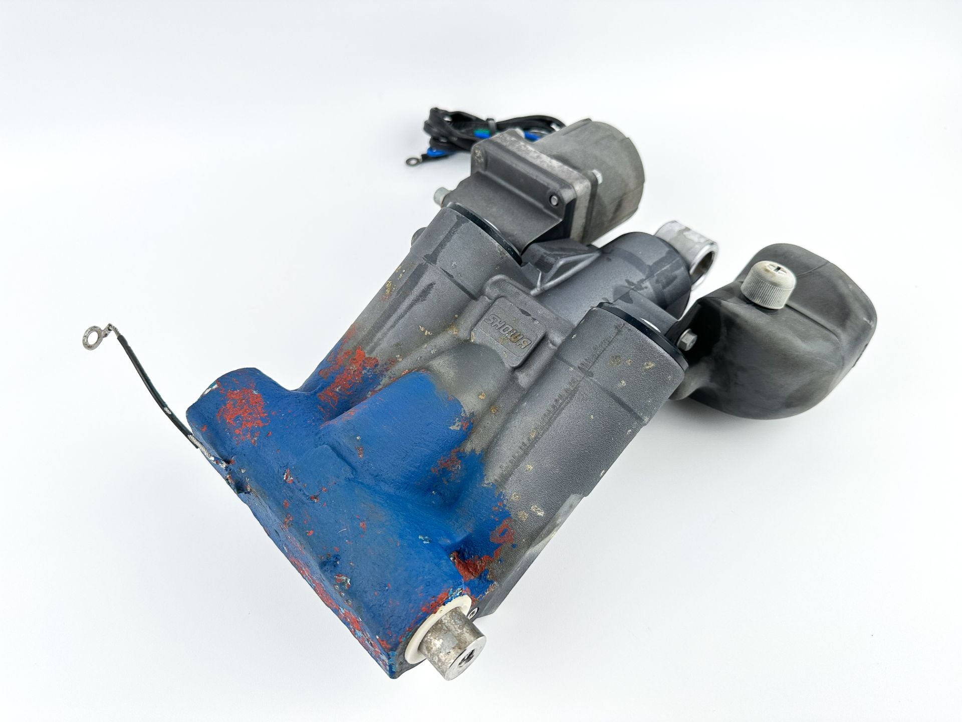 2011 Yamaha 115 HP 4 Stroke Outboard Power Trim Tilt Unit 68V-43800-05-00 Stuck Pin