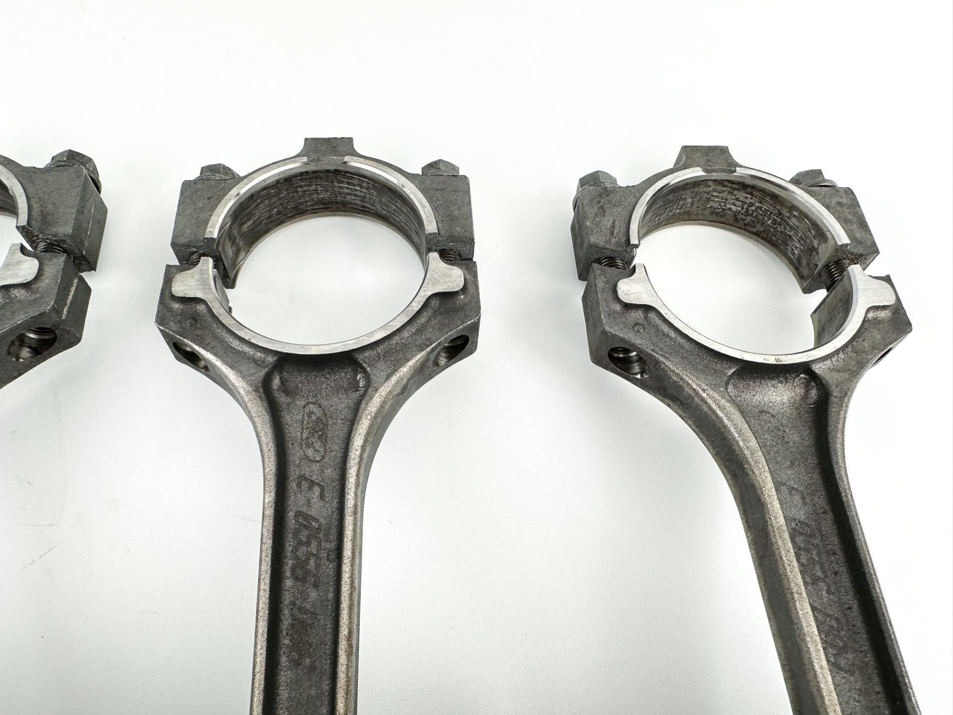 2007 Yamaha 250 HP 4 Stroke Outboard Piston & Connecting Rod Set 6P2-11631-00-B0 OEM