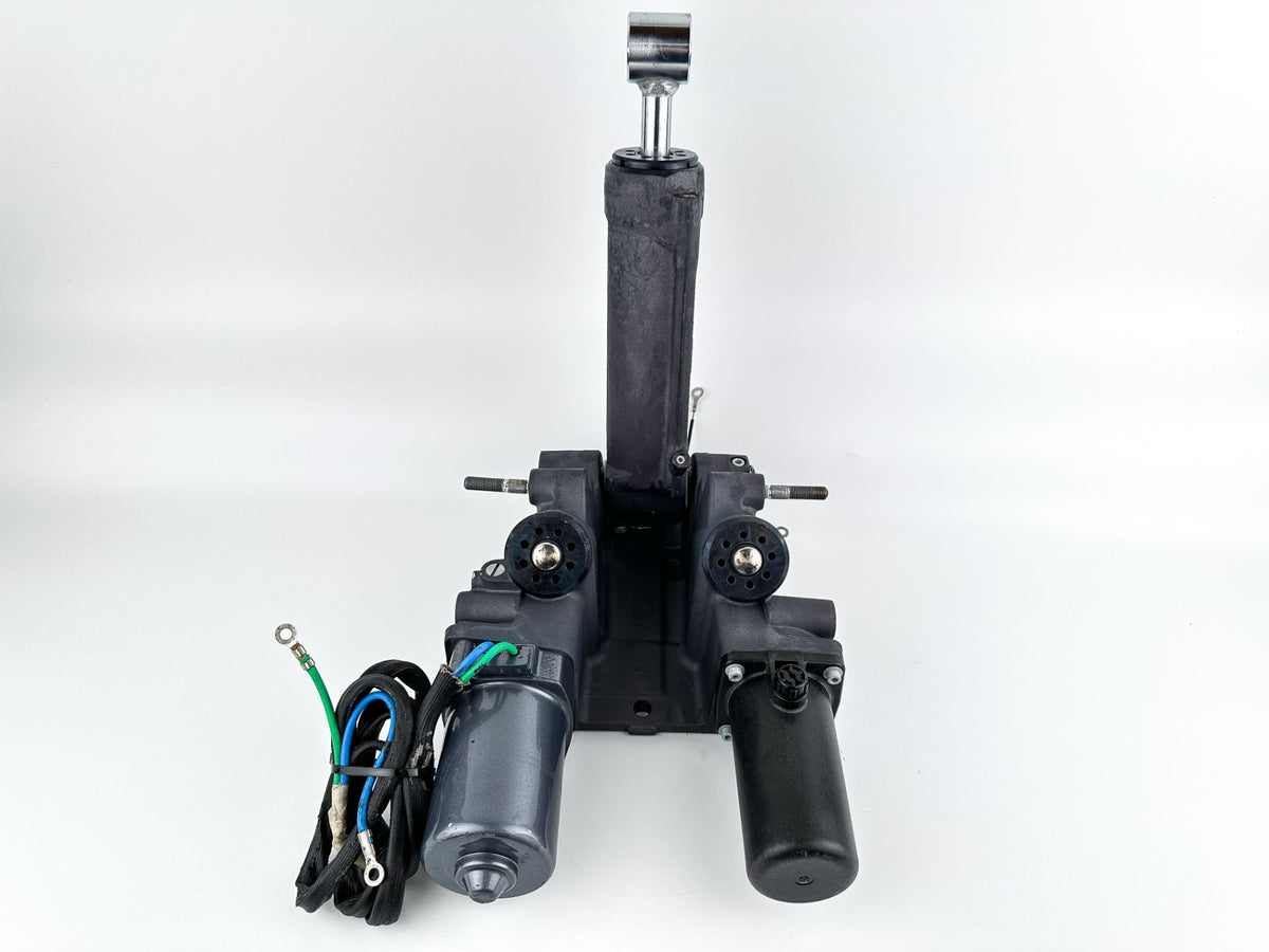 Yamaha V8 F 300 350 HP Outboard Power Trim Tilt Unit Tested - Like New