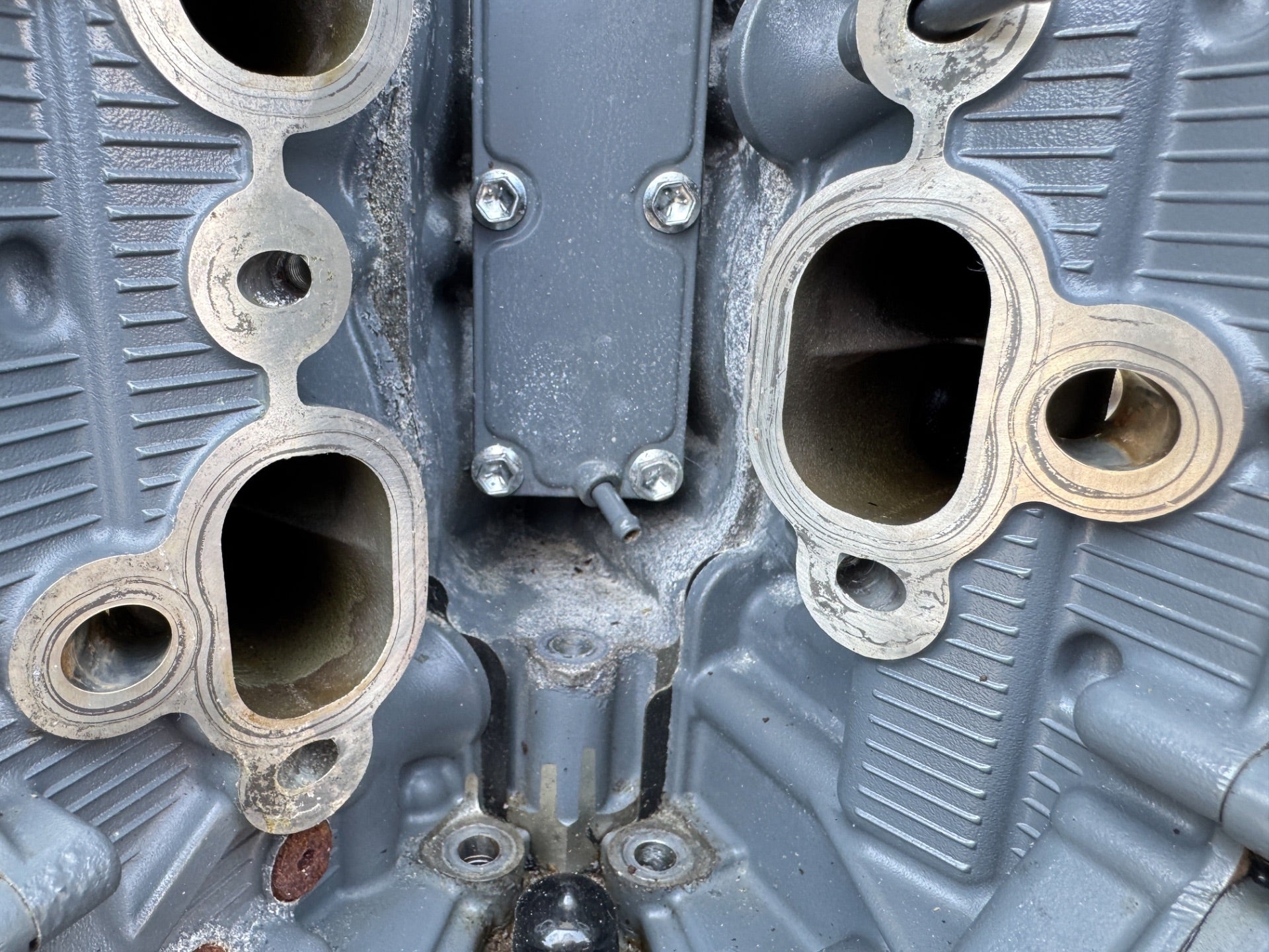 2010 Suzuki 250 HP 4 Stroke Outboard Engine Powerhead Assembly 189 Hours