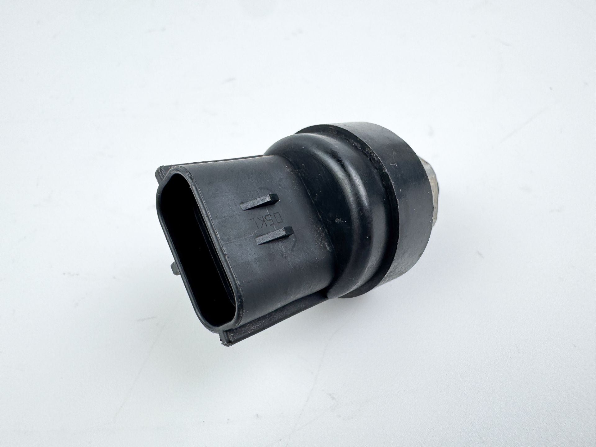 Yamaha Outboard Oil Pressure Sensor 69J-83651-00-00