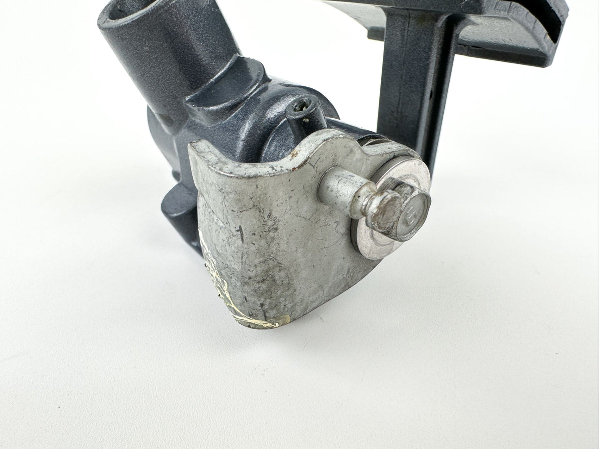 2009 Yamaha 250 HP 4 Stroke Outboard Latch Handle Set 69J-42816-00-8D OEM