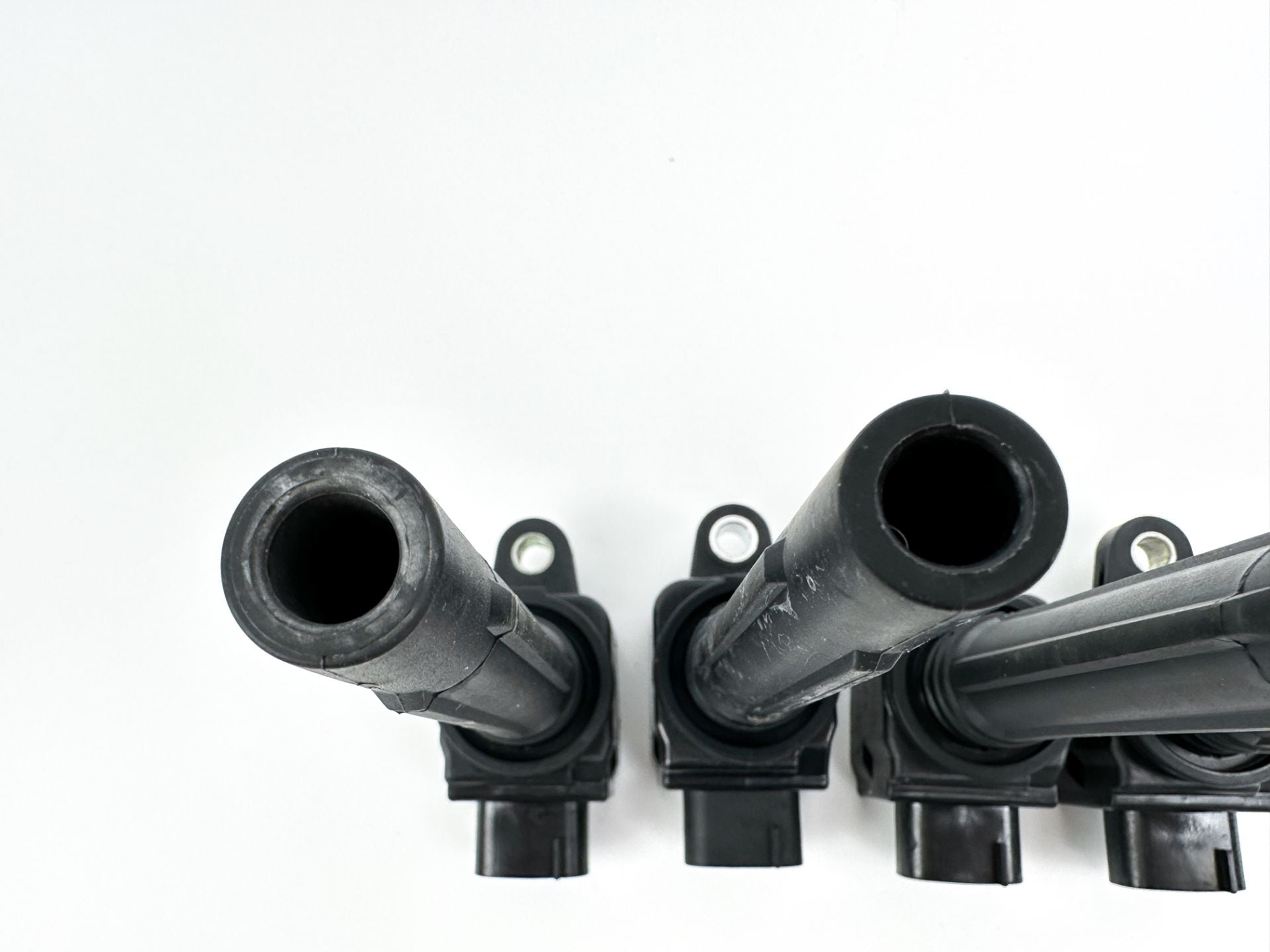 2016 Suzuki 175 HP 4 Stroke Outboard Ignition Coil Set 33410-93J00 OEM