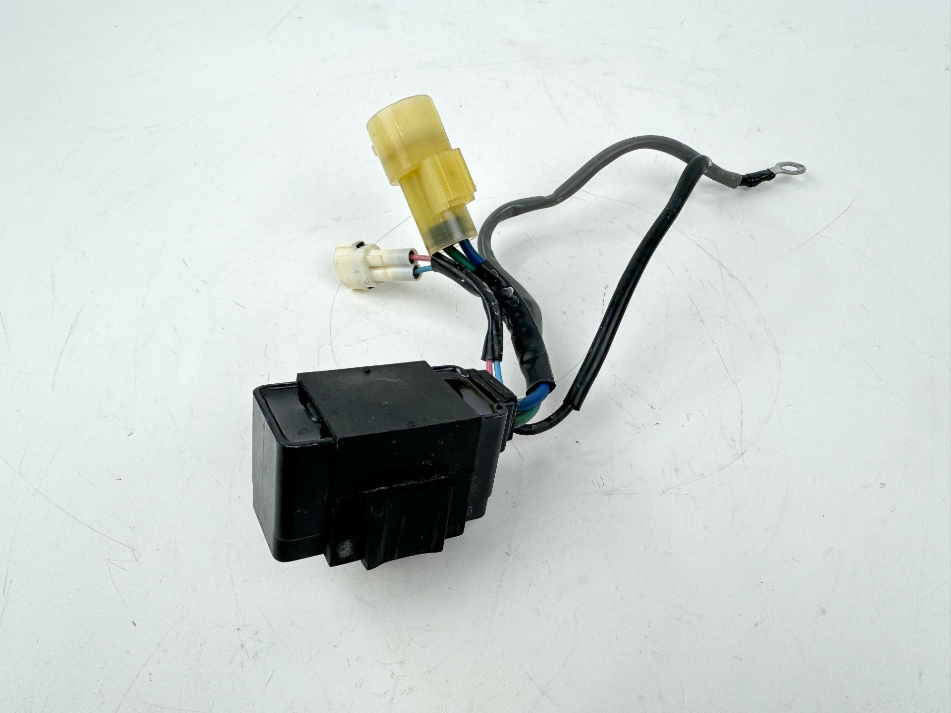 2014 Suzuki 175 HP 4 Stroke Outboard Trim Tilt Relay 38410-93J12 OEM