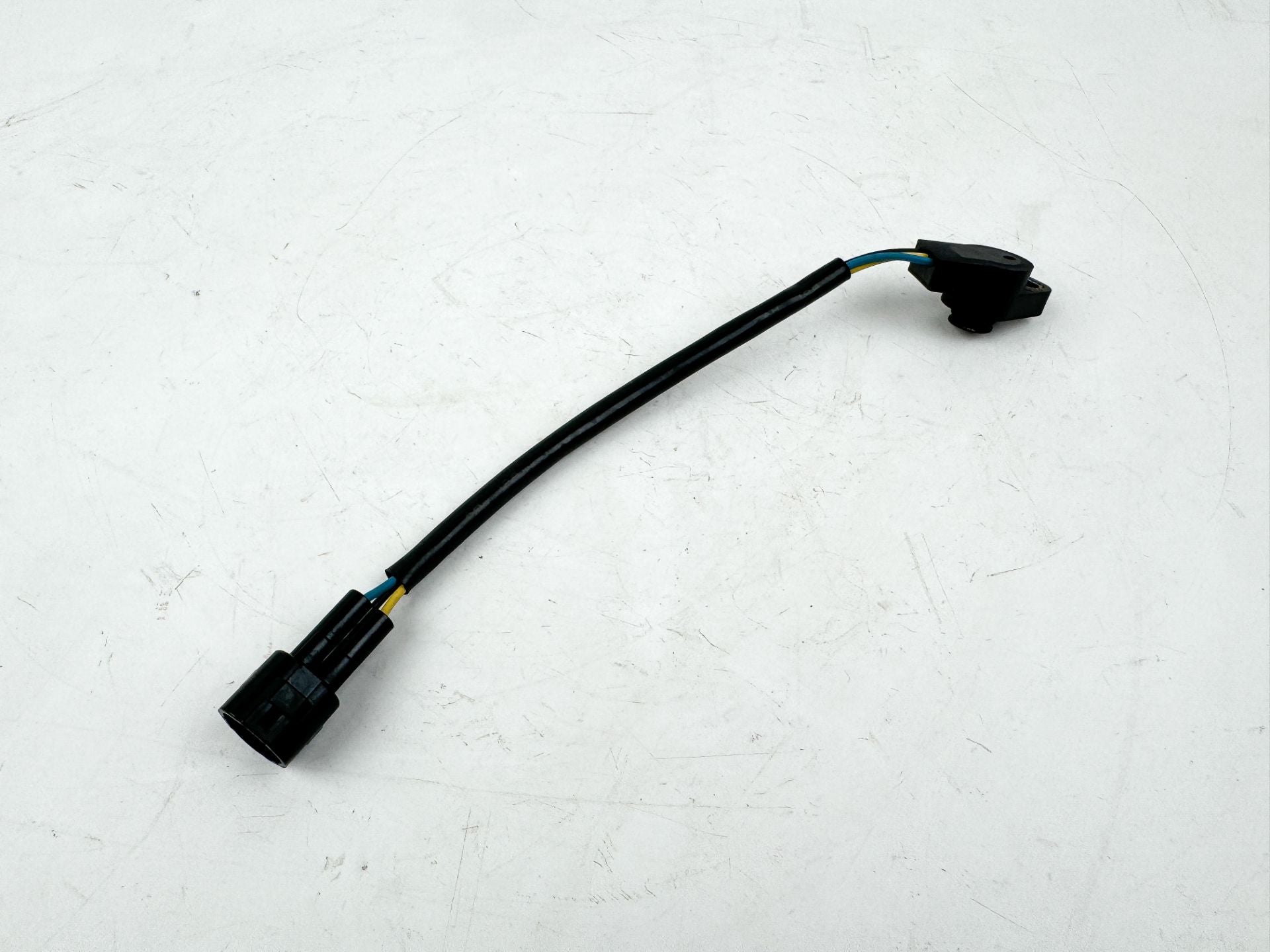 2019 Suzuki 150 HP 4 Stroke Outboard Shift Position Sensor 13580-93J02 OEM