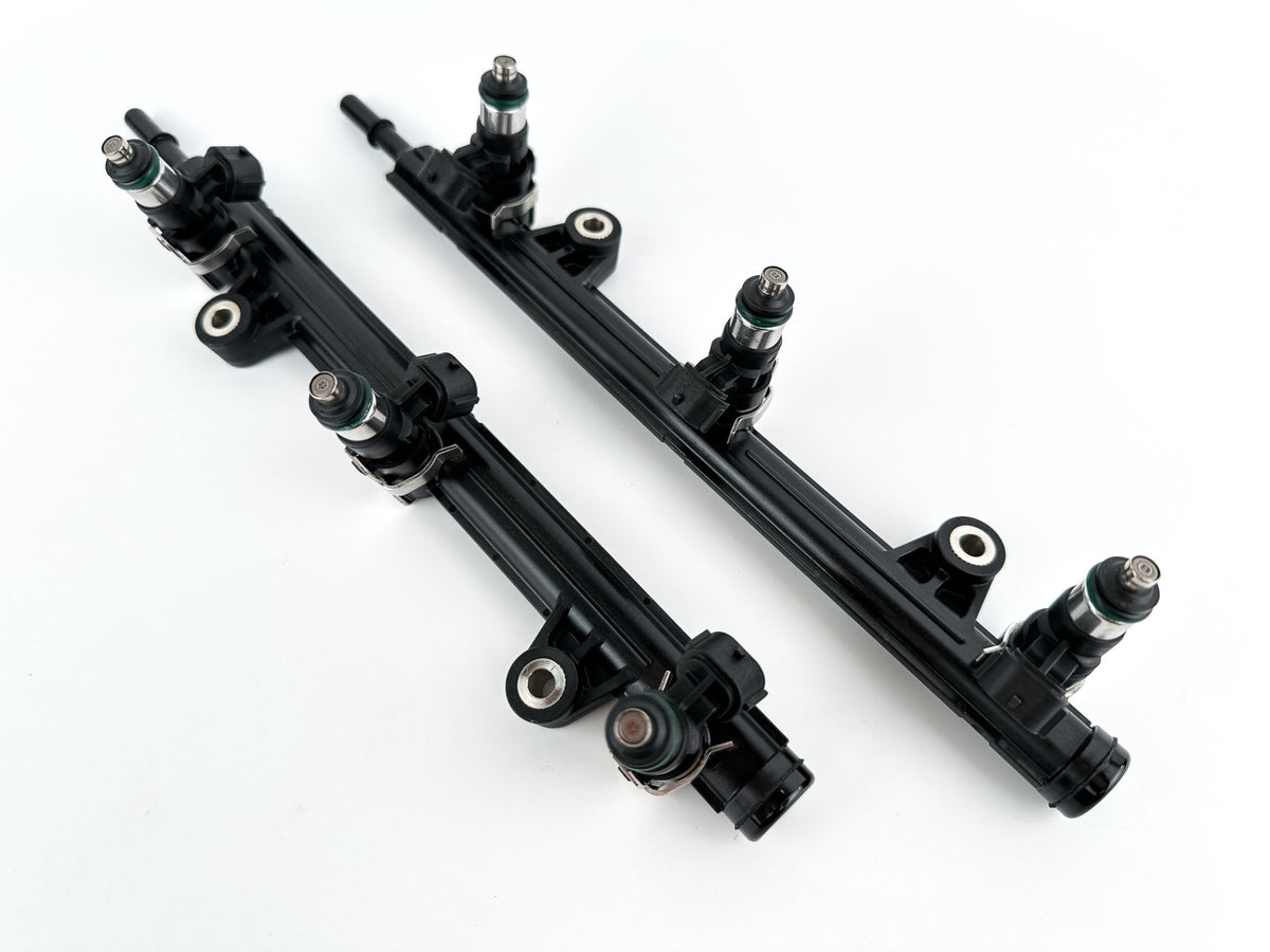 2012 Yamaha 250 HP 4 Stroke Outboard Fuel Injector Set W/ Rail 6AW-13761-00-00 OEM