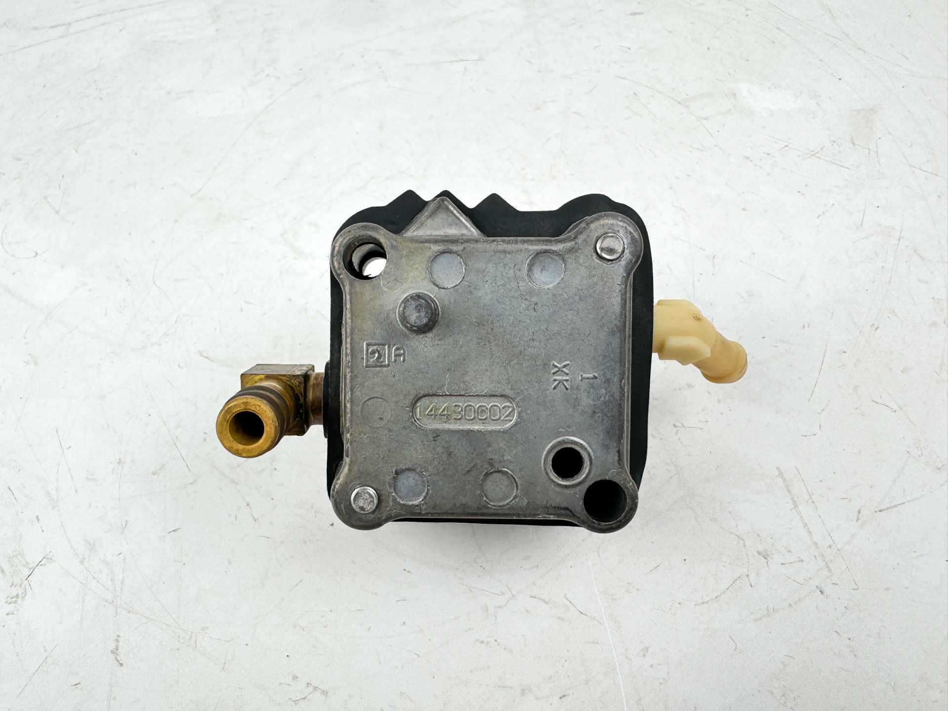 2006 Mercury 115 HP 2 Stroke Outboard Fuel Pump 14360T74 OEM