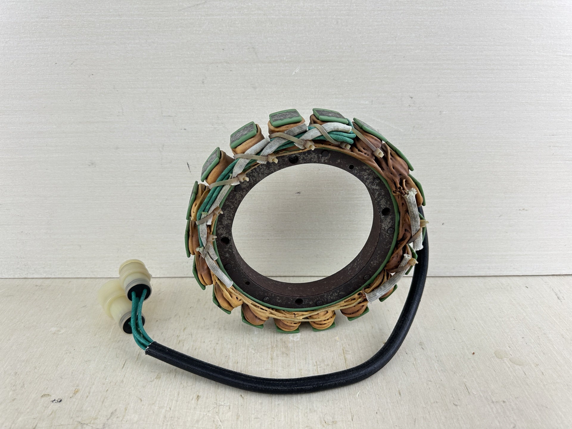 2003-10 Yamaha 200 225 HP 4 Stroke Stator 69J-81460-01-00