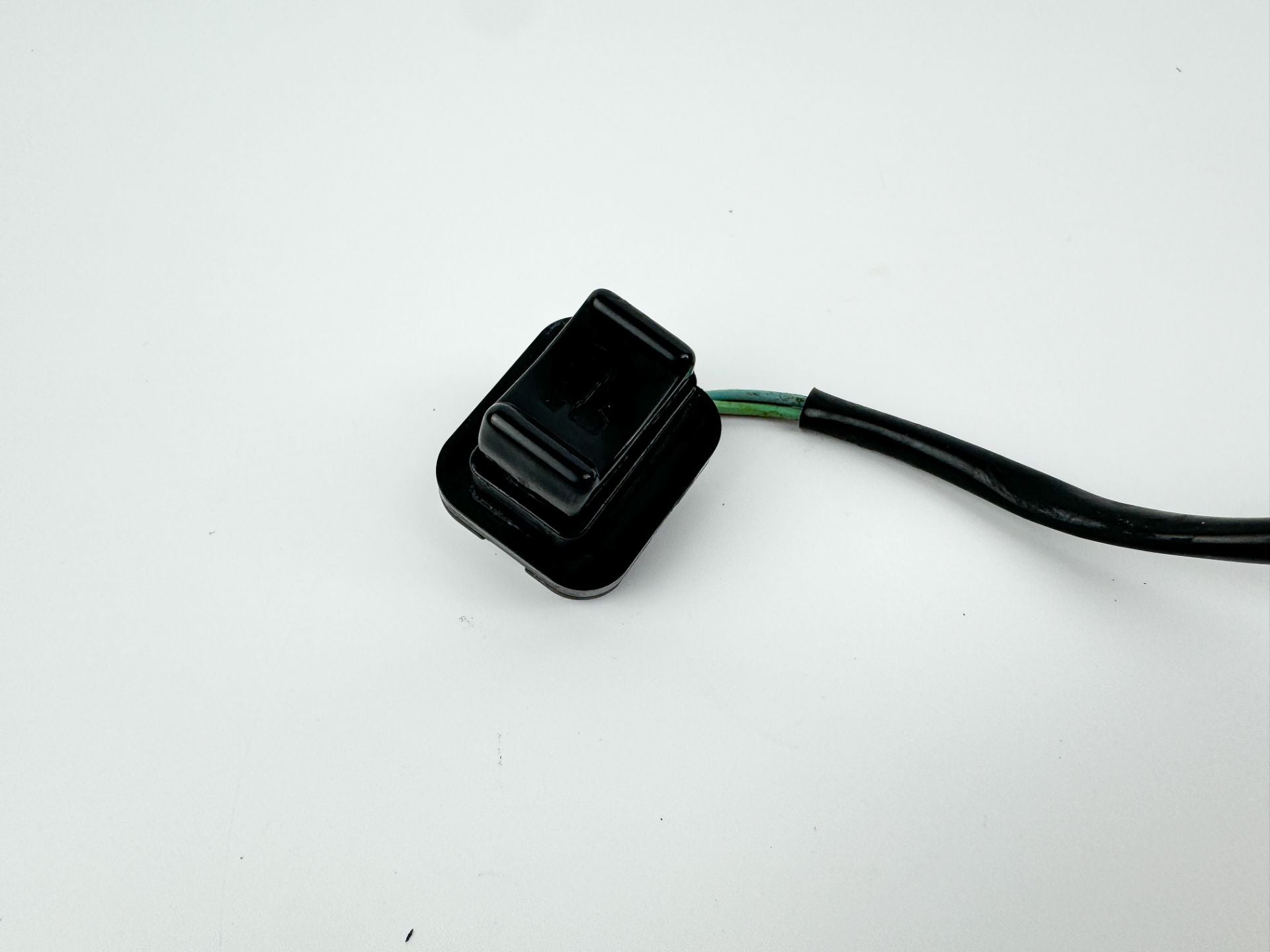 2012 Yamaha 70 HP 4 Stroke Outboard Trim Switch OEM