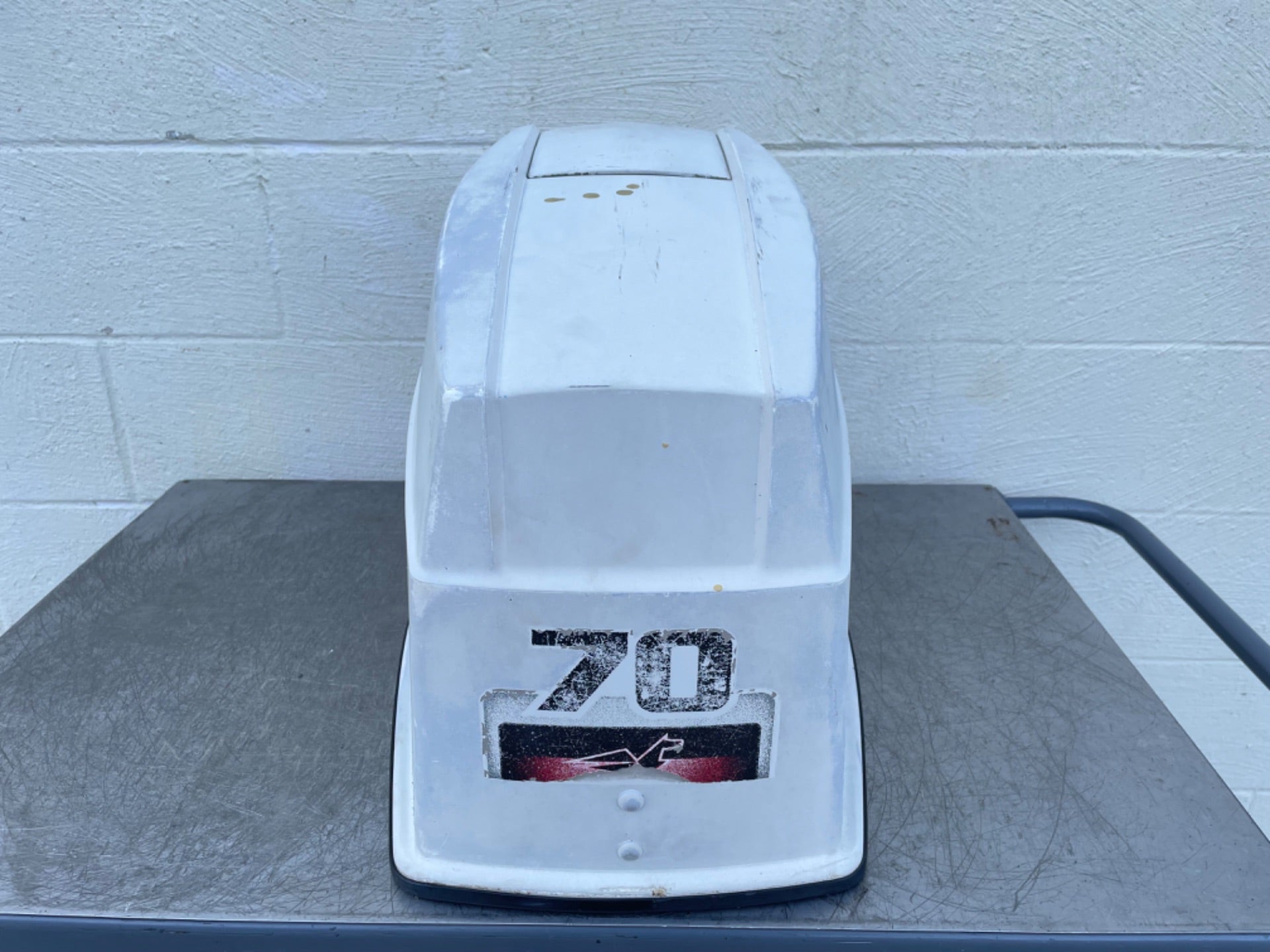 1993-98 Johnson 70HP 2 Stroke Outboard Top Cowling Cover Hood 0438345