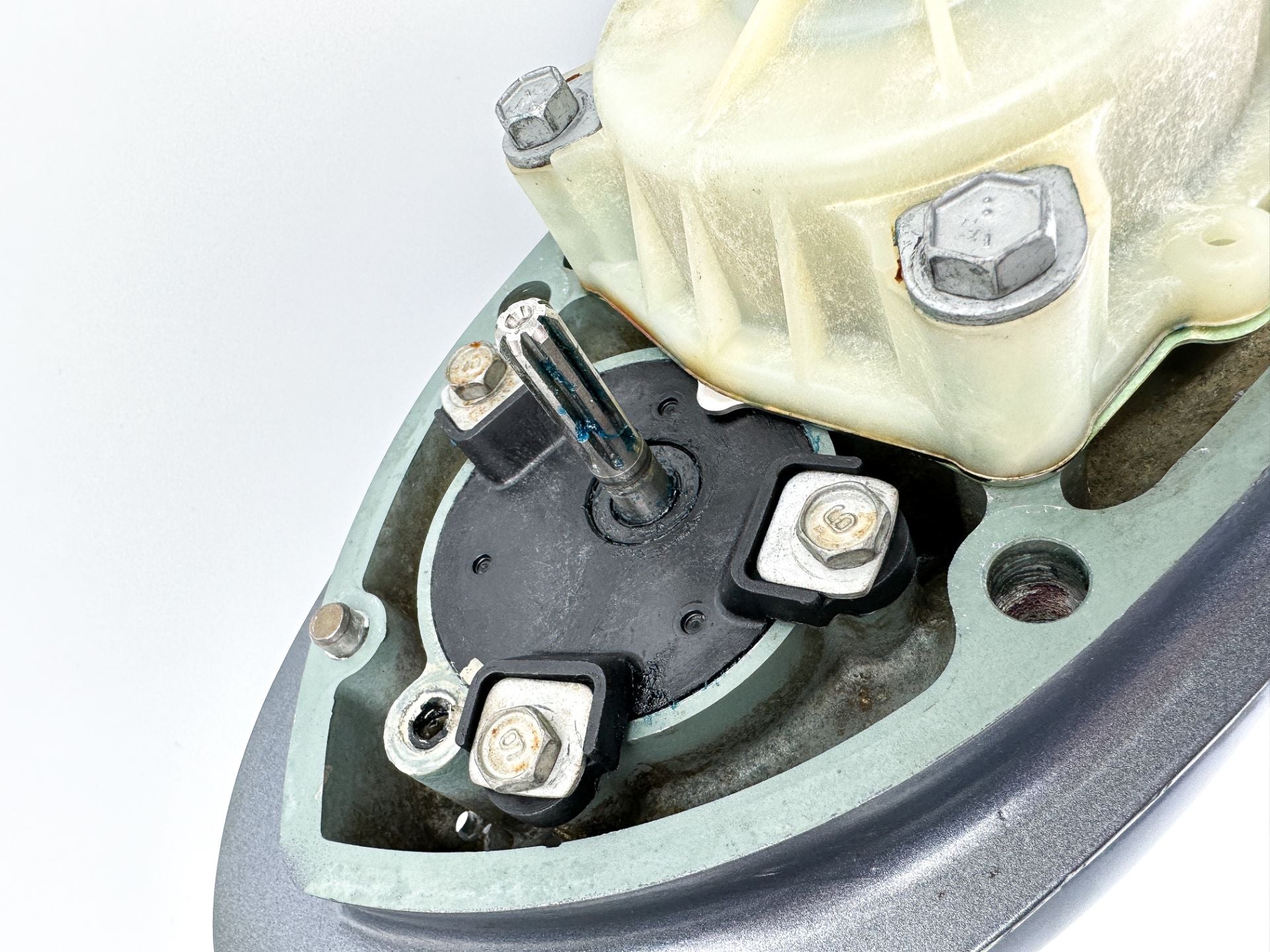 2000-2015  Yamaha 115HP 4 Stroke 20" Long Lower Unit Gear Case Ready To Install