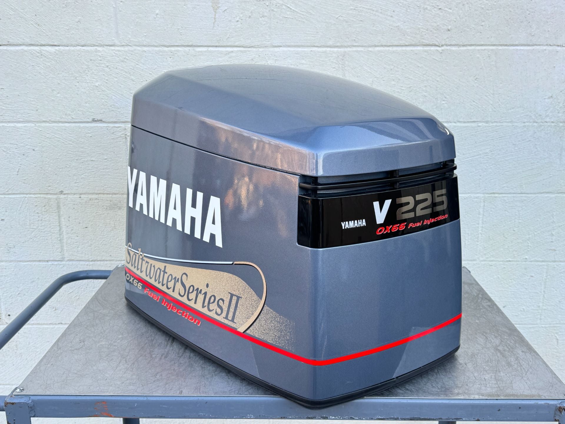 Yamaha 225HP 2 Stroke Outboard OX66 Top Cover Cowling Hood