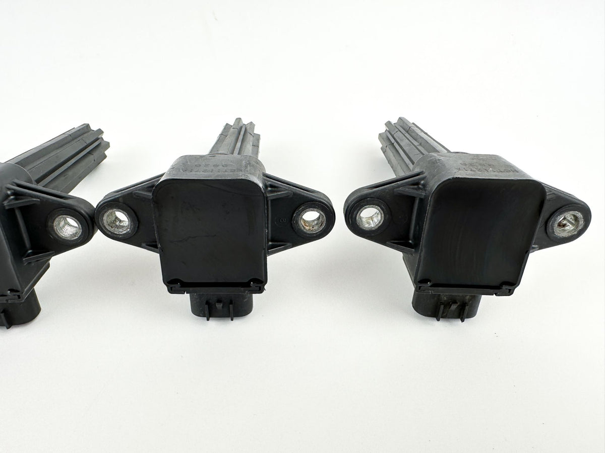 2009 Yamaha 250 HP 4 Stroke Outboard Ignition Coil Set 6P2-82310-01-00 OEM