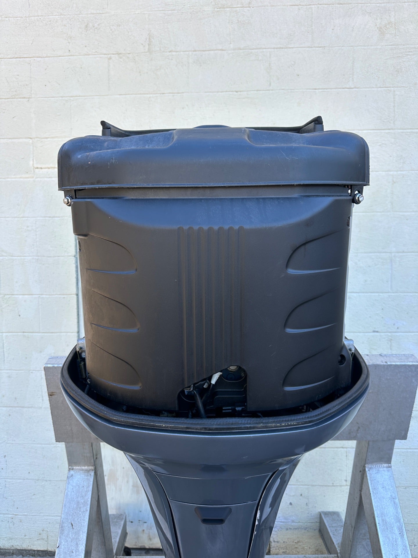 2007 Yamaha F250 250HP 4 Stroke Outboard Engine W/ 25" Shaft Good Condition