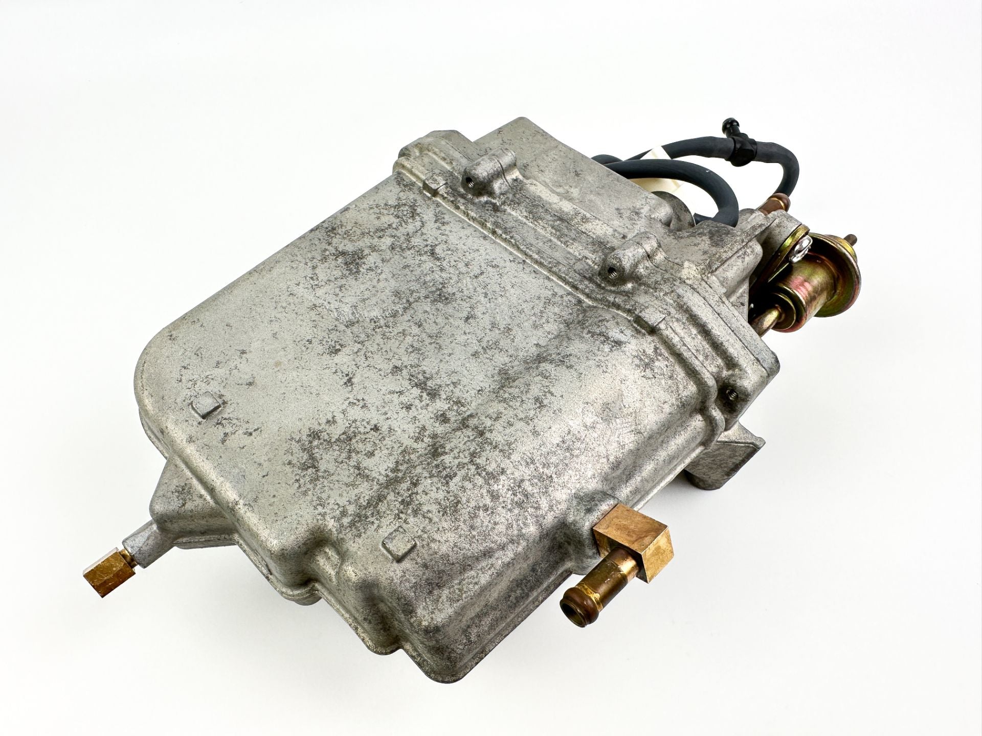 05-2014 Yamaha 150HP 4 Stroke Outboard Float Chamber VST 63P-14180-01-00
