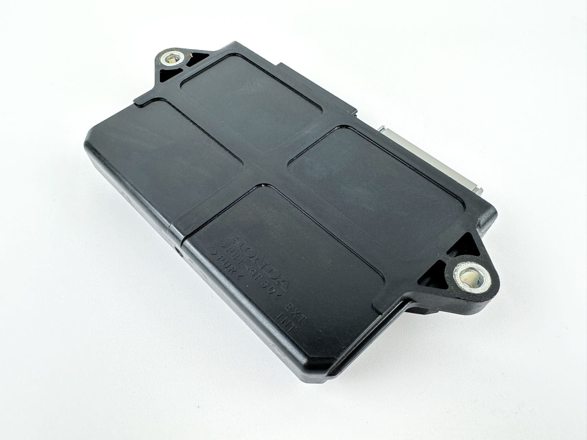 2011 Honda 135 HP 4 Stroke Outboard Engine Control Unit ECU 34750-ZY5-043 OEM